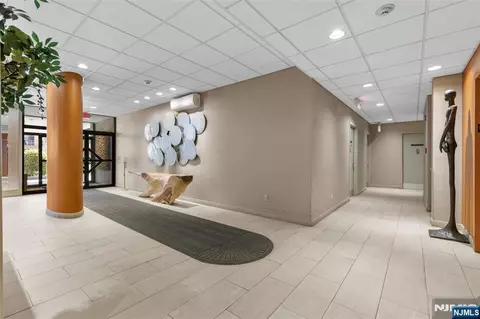 Entry Way - 235 Prospect Ave #2B, Hackensack, NJ 07601 photo 2 of 2