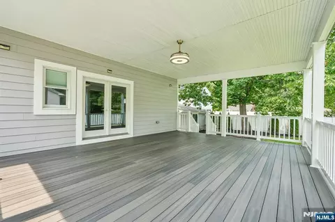 Exterior - 109 Prospect St, Paramus, NJ 07652 photo 5 of 8