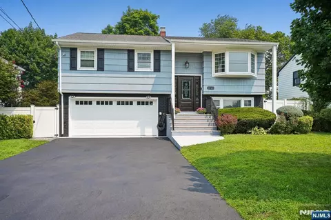 39-23 Morlot Ave, Fair Lawn, NJ 07410