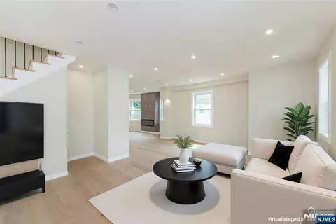 58 Van Duyne Ave, Wayne, NJ 07470 photo 8