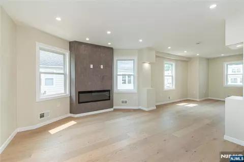 58 Van Duyne Ave, Wayne, NJ 07470 photo 7