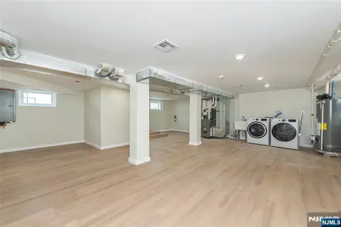 58 Van Duyne Ave, Wayne, NJ 07470 photo 22