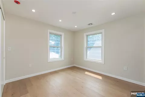 58 Van Duyne Ave, Wayne, NJ 07470 photo 18