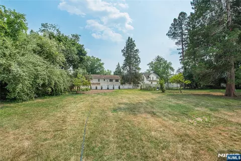 58 Van Duyne Ave, Wayne, NJ 07470 photo 23