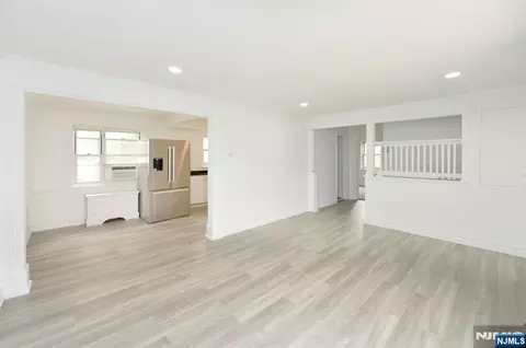 Living - 451 Heath Pl #8, Hackensack, NJ 07601 photo 1 of 4