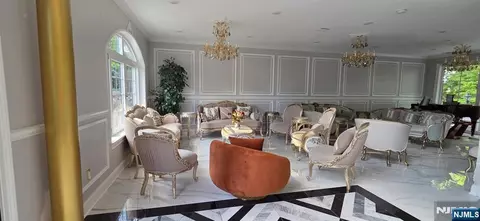 Entry Way - 194 Macdonald Dr, Wayne, NJ 07470 photo 1 of 16