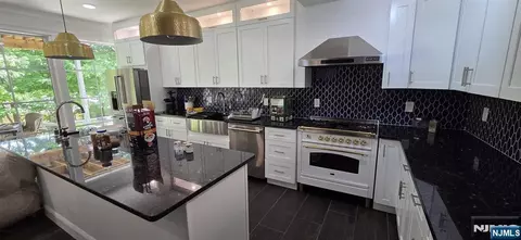 Kitchen - 194 Macdonald Dr, Wayne, NJ 07470 photo 2 of 2