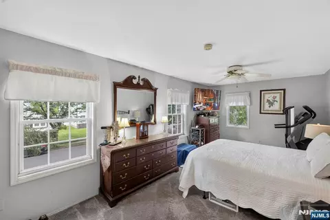 Bedroom - 410 Chestnut St, Paramus, NJ 07652 photo 9 of 11