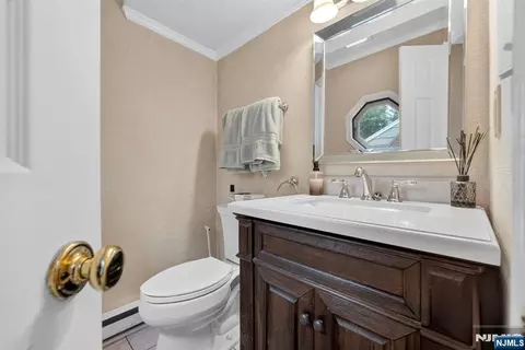 Bath - 410 Chestnut St, Paramus, NJ 07652 photo 1 of 6