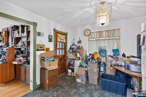 Entry Way - 214 Berdan Ave, Wayne, NJ 07470 photo 2 of 3