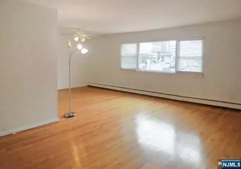 Living - 314 Atlantic St, Hackensack, NJ 07601 photo 2 of 3