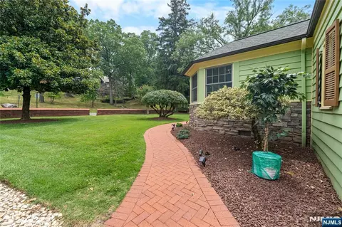 Exterior - 950 Belvidere, Plainfield, NJ 07060 photo 4 of 9