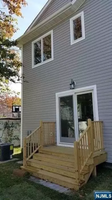 46 Blauvelt Pl, Hackensack, NJ 07601 photo 23