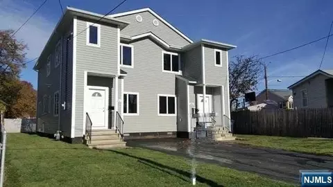 46 Blauvelt Pl, Hackensack, NJ 07601 photo 2