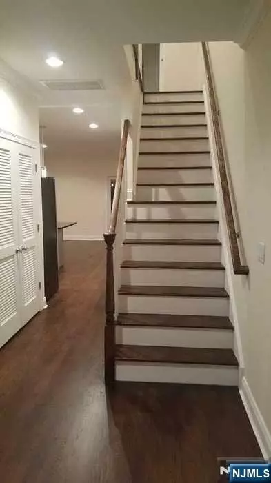 Entry Way - 46 Blauvelt Pl, Hackensack, NJ 07601 photo 4 of 6
