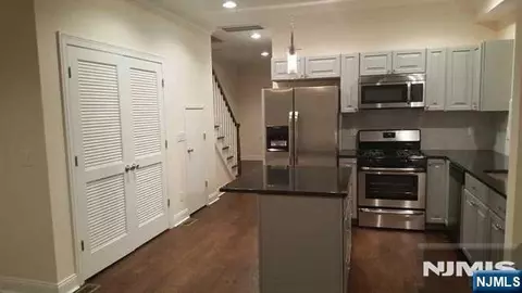 Entry Way - 46 Blauvelt Pl, Hackensack, NJ 07601 photo 1 of 6