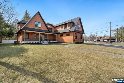 803 Marshall Rd, River Vale, NJ 07675