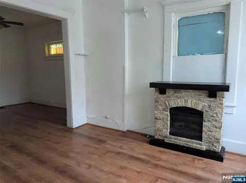 Living - 143 Atlantic St, Hackensack, NJ 07601 photo 2 of 3