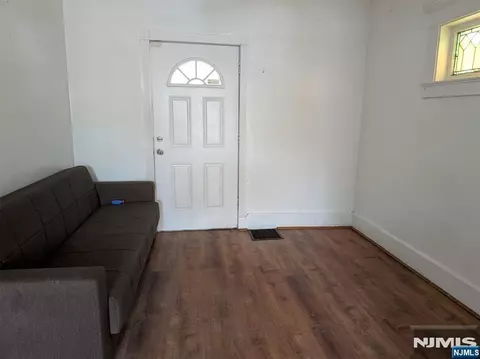 Living - 143 Atlantic St, Hackensack, NJ 07601 photo 3 of 5