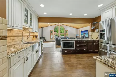 Kitchen - 68 Lake St, Saddle River, NJ 07458 photo 3 of 3