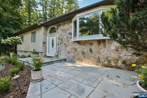 Exterior - 68 Lake St, Saddle River, NJ 07458 photo 2 of 11
