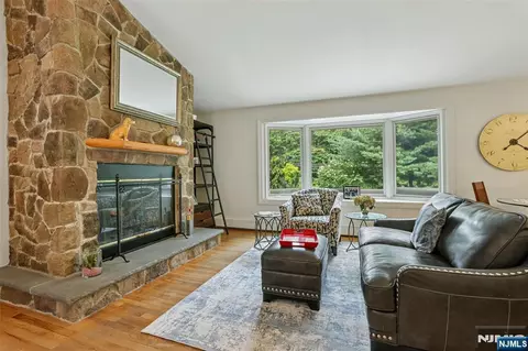 Living - 68 Lake St, Saddle River, NJ 07458 photo 2 of 6