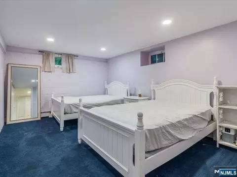 Bedroom - 372 Mckinley Blvd, Paramus, NJ 07652 photo 6 of 6