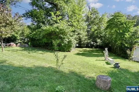 Exterior - 61 Intervale Rd, Boonton, NJ 07005 photo 4 of 10
