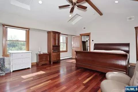 Bedroom - 61 Intervale Rd, Boonton, NJ 07005 photo 2 of 2