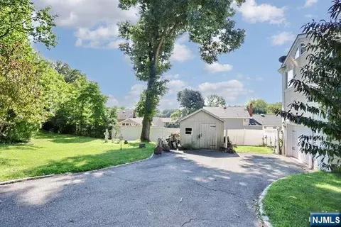 Exterior - 61 Intervale Rd, Boonton, NJ 07005 photo 3 of 10