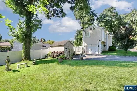 Exterior - 61 Intervale Rd, Boonton, NJ 07005 photo 5 of 10