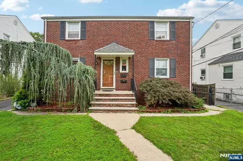 22 1st St, North Arlington, NJ 07031