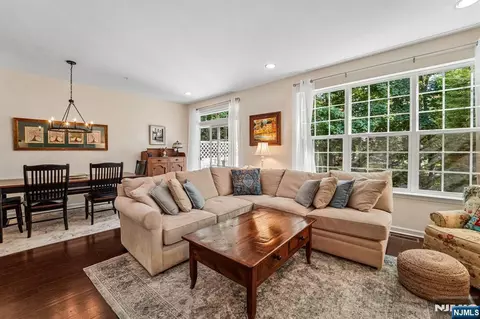 Other - 24 Pineview Dr, Waldwick, NJ 07463 photo 3 of 9