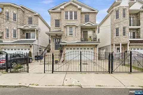 149 Bellair Pl, Newark, NJ 07104