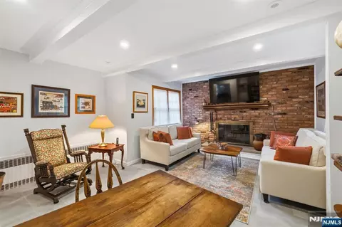 Living - 249 E Saddle River Rd, Saddle River, NJ 07458 photo 2 of 2