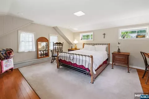 Bedroom - 249 E Saddle River Rd, Saddle River, NJ 07458 photo 2 of 3