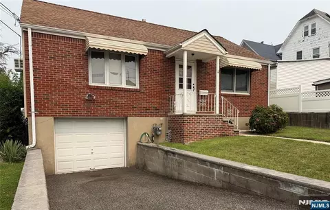 12 Pleasant Ave, Garfield, NJ 07026