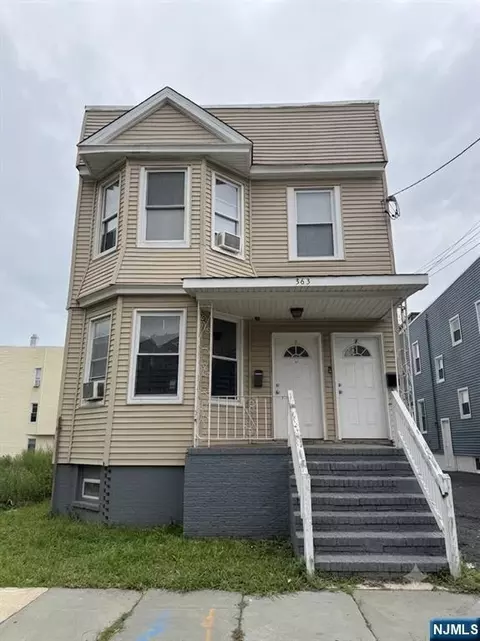363 S 20th St, Newark, NJ 07103