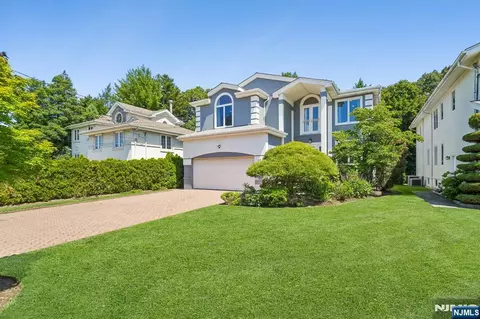 87 Irving Ave, Englewood Cliffs, NJ 07632