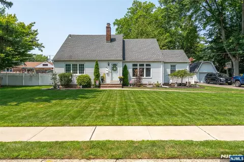 800 Asbury St, New Milford, NJ 07646