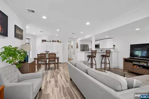 901 Palisade Ave #1, Union City, NJ 07087