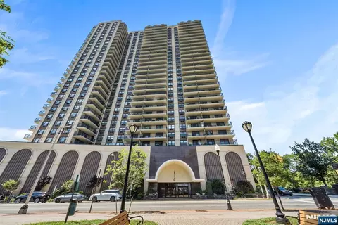 7855 Boulevard #26G, North Bergen, NJ 07047