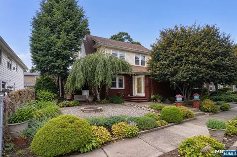 1-20 Cyril Ave, Fair Lawn, NJ 07410