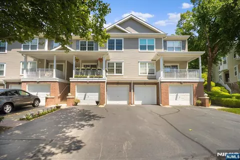 Exterior - 70 Carter Rd, Haskell, NJ 07420 photo 2 of 5