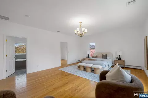 Bedroom - 177 Lawson Pl, Paramus, NJ 07652 photo 2 of 6