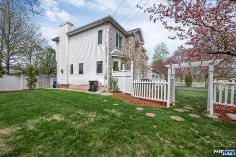 Exterior - 177 Lawson Pl, Paramus, NJ 07652 photo 8 of 9