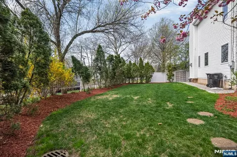 Exterior - 177 Lawson Pl, Paramus, NJ 07652 photo 6 of 9