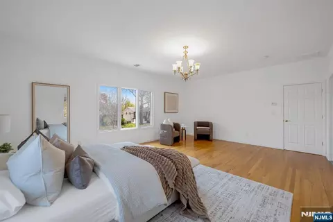 Bedroom - 177 Lawson Pl, Paramus, NJ 07652 photo 3 of 6