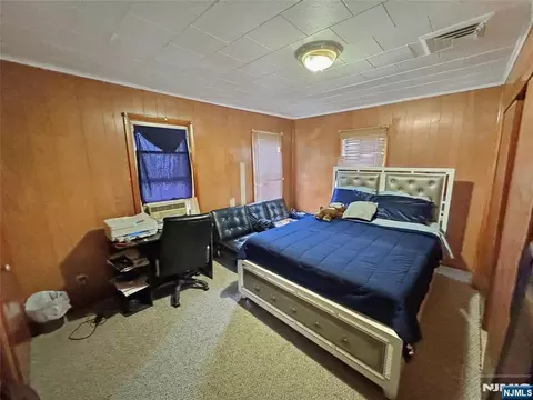 113 Kansas St, Hackensack, NJ 07601 photo 9