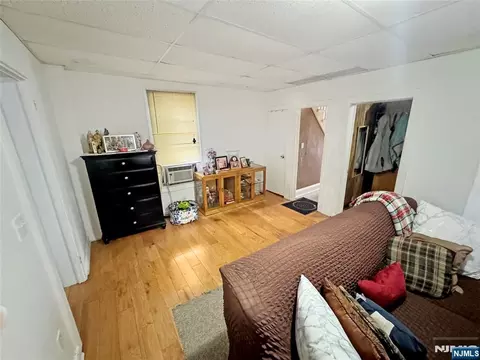 113 Kansas St, Hackensack, NJ 07601 photo 4